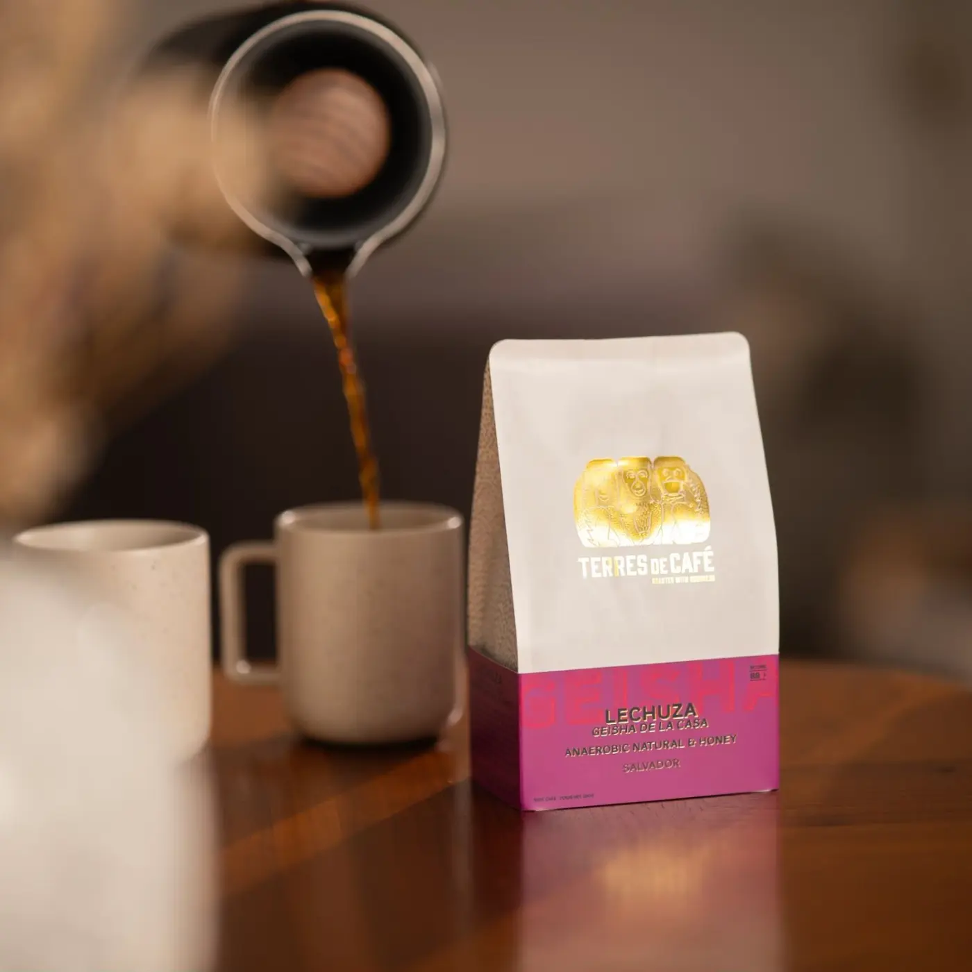Specialty coffee in beans or ground | Coffee Lechuza Geisha | Buy Online