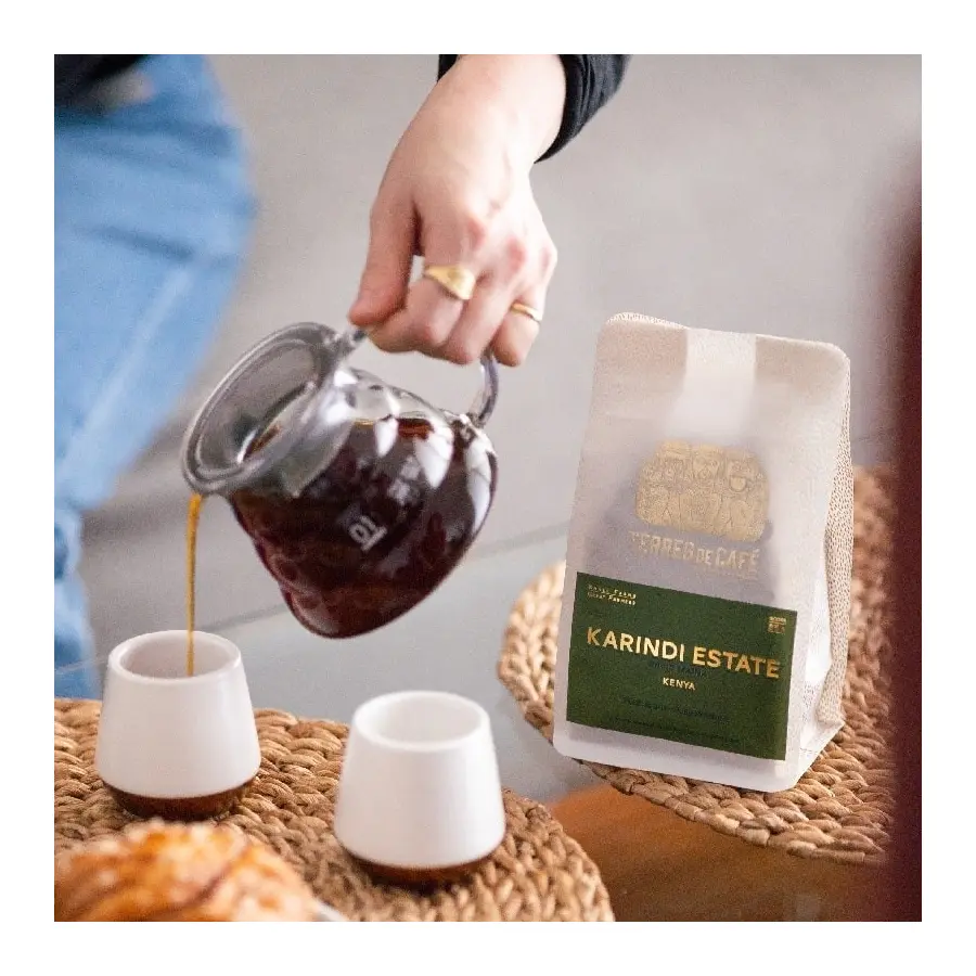 Hario 360ml glass coffee jug for V60 coffee makers - 1 to 3 cups