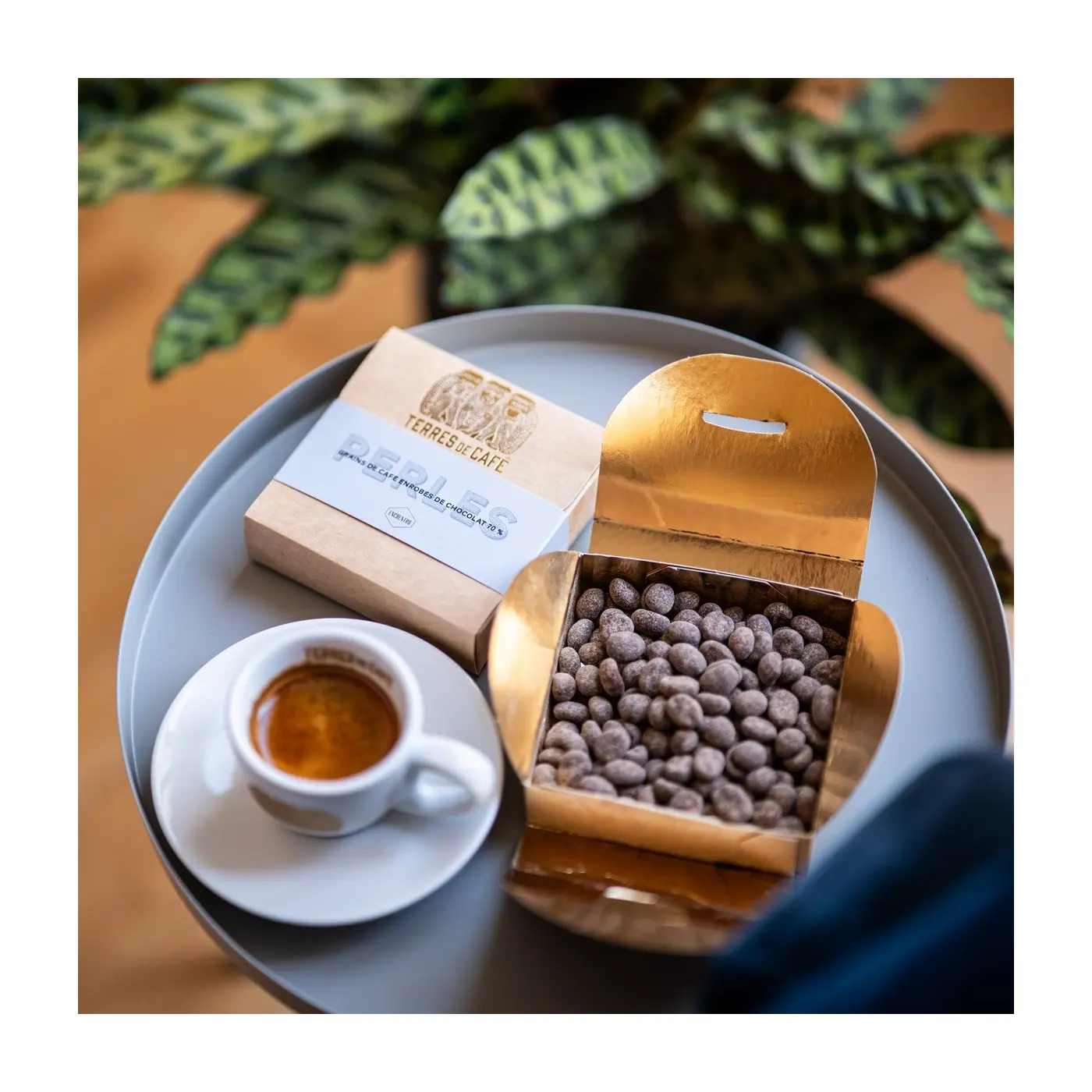 Cacao de spécialité | Perles - Box of coffee beans coated with 70% chocolate | Online Shop